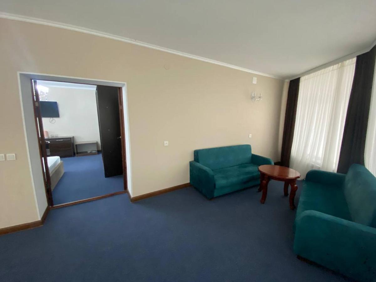 Comfortplace Atyrau Exterior photo